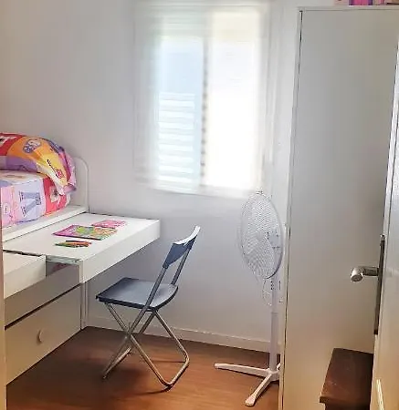 Appartement ,piso Completo En Buena Zona,wifi Y Aparcamiento